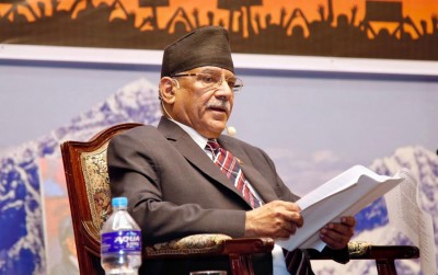  प्रचण्ड भन्छन्- माओवादी नेताले छोराछोरीलाई सार्वजनिक विद्यालयमा पढाउनैपर्छ, विदेश पठाउन पाइँदैन 