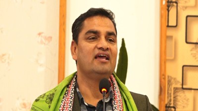  कांग्रेस महामन्त्री पौडेलद्वारा १४ बुँदे प्रतिज्ञापत्र सार्वजनिक 