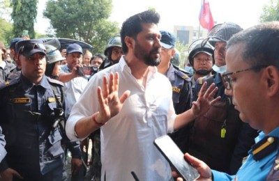  फाइत तस्बिर । 