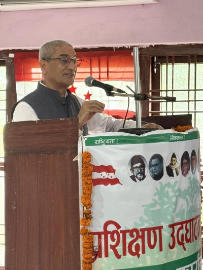  दोधारा–चाँदनी सुक्खा बन्दरगाह प्रधानमन्त्रीको भारत भ्रमणमा शिलान्यास हुन्छः गृहमन्त्री लेखक 
