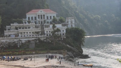  ऐतिहासिक रानीमहल दरबार जोखिममा,संरक्षणमा चासो देखिएन 