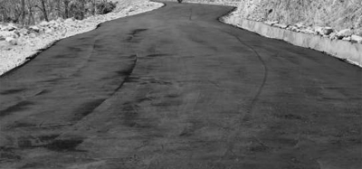  पोखरा- मुग्लिन सडकको पश्चिमतर्फ २९ दशमलव ४७ किलोमिटर सडक कालोपत्र  