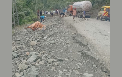  भासिएको नारायणगढ- मुग्लिन सडकमा एकतर्फी यातायात सञ्चालन 