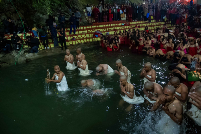  शाली नदीमा सुरु भयो एकमहिने स्वस्थानी व्रतकथा [फोटो फिचर] 