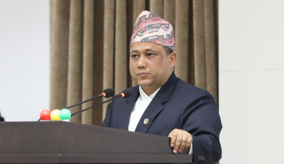  राष्ट्रिय हितलाई केन्द्रबिन्दुमा राखेर परराष्ट्र नीति सञ्चालन गर्न सरकार प्रतिबद्ध छ : परराष्ट्रमन्त्री खनाल 
