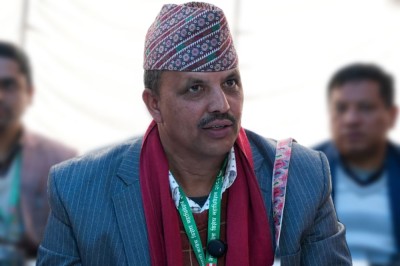  विशेष महाधिवेशनको स्वामित्व ग्रहण गर्न पार्टी नेतृत्वलाई आग्रह 