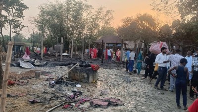  विद्युत् सर्ट भएर वसन्तपुरस्थित बङाली टोलाका २९ घर जले 