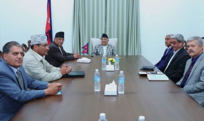  प्रमुख तीन दलका शीर्ष नेताहरुबीच सिंहदरबारमा छलफल 