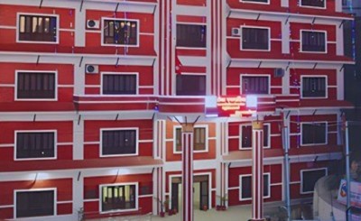 नगरपालिकाले विष्णुमती करिडोरमा अवैध रुपमा सञ्चालित ८२ पसल हटाइयो 
