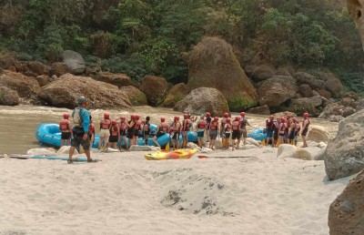  चिसो बढेसँगै कालीगण्डकी नदीमा जलयात्रा बन्द 