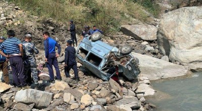  म्याग्दीको गुइठेभिरमा इको भ्यान दुर्घटना हुँदा एक जनाको मृत्यु, तीन घाइते 