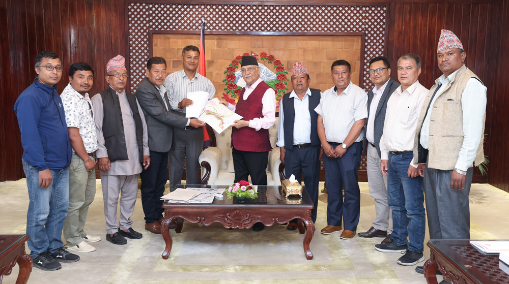 काठमाडौं-तराई\मधेस द्रुतमार्ग सुरु विन्दुको समस्याबारे प्रधानमन्त्रीसँग छलफल