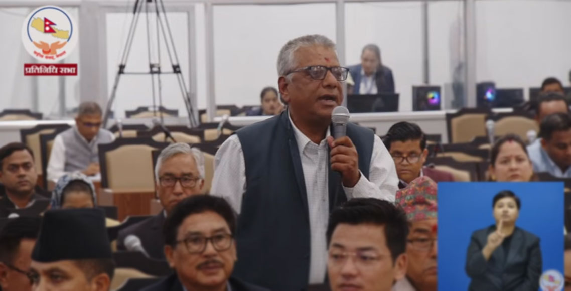 आरोपित व्यक्तिलाई पुनः गृहमन्त्री बनाएकोमा कांग्रेस सांसद खड्काको आपत्ति