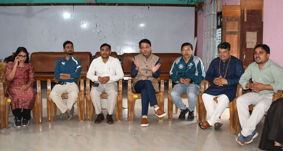 भरपर्दो हवाई तथा स्वास्थ्य सेवा नभएसम्म दाङको विकासले गति लिन नसक्ने : महामन्त्री आचार्य