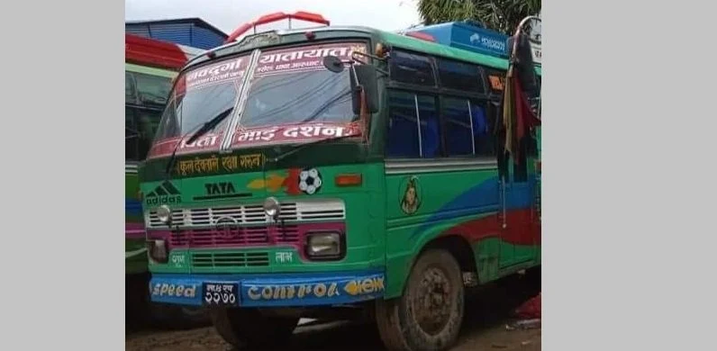  गोरखाबाट काठमाडौँ आउँदै गरेको यात्रुबस सम्पर्कविहीन 