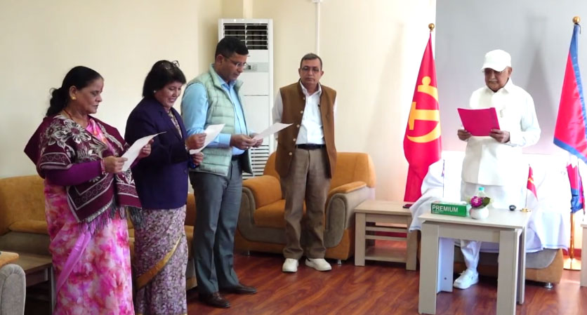 ओली भन्छन्- एकताबद्ध र अनुशासित ढङ्गले अगाडि बढ्दा कार्यकर्तामा उत्साह भर्न सकिन्छ